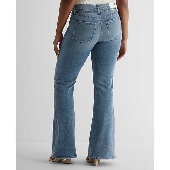 Express Woman Mid Rise Medium Wash Belted '70s Flare Jeans, Size 14R - Picture 2 of 10